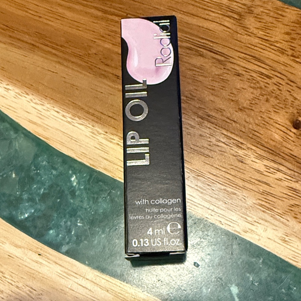 Rodial Lip Oil with Collagen NEW